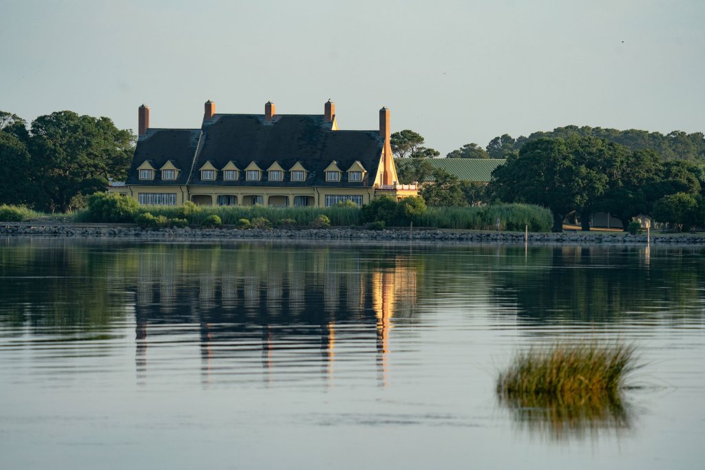 whalehead in historic corolla image