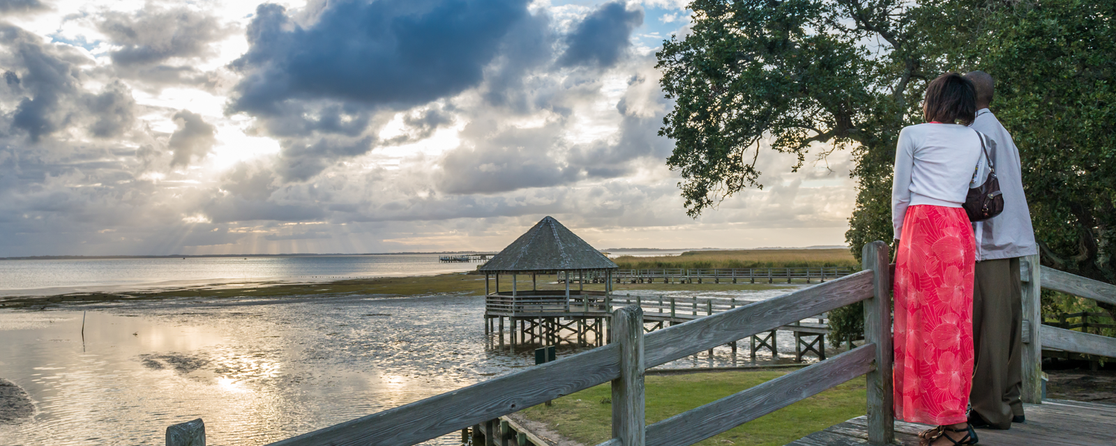 Romantic View in the The Northern Outer Banks Couple in Outer Banks